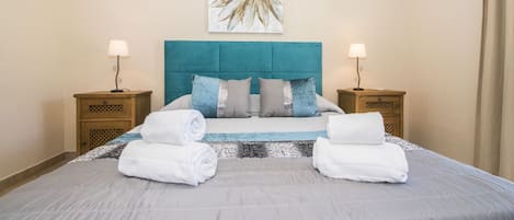 5 bedrooms, in-room safe, iron/ironing board, free WiFi