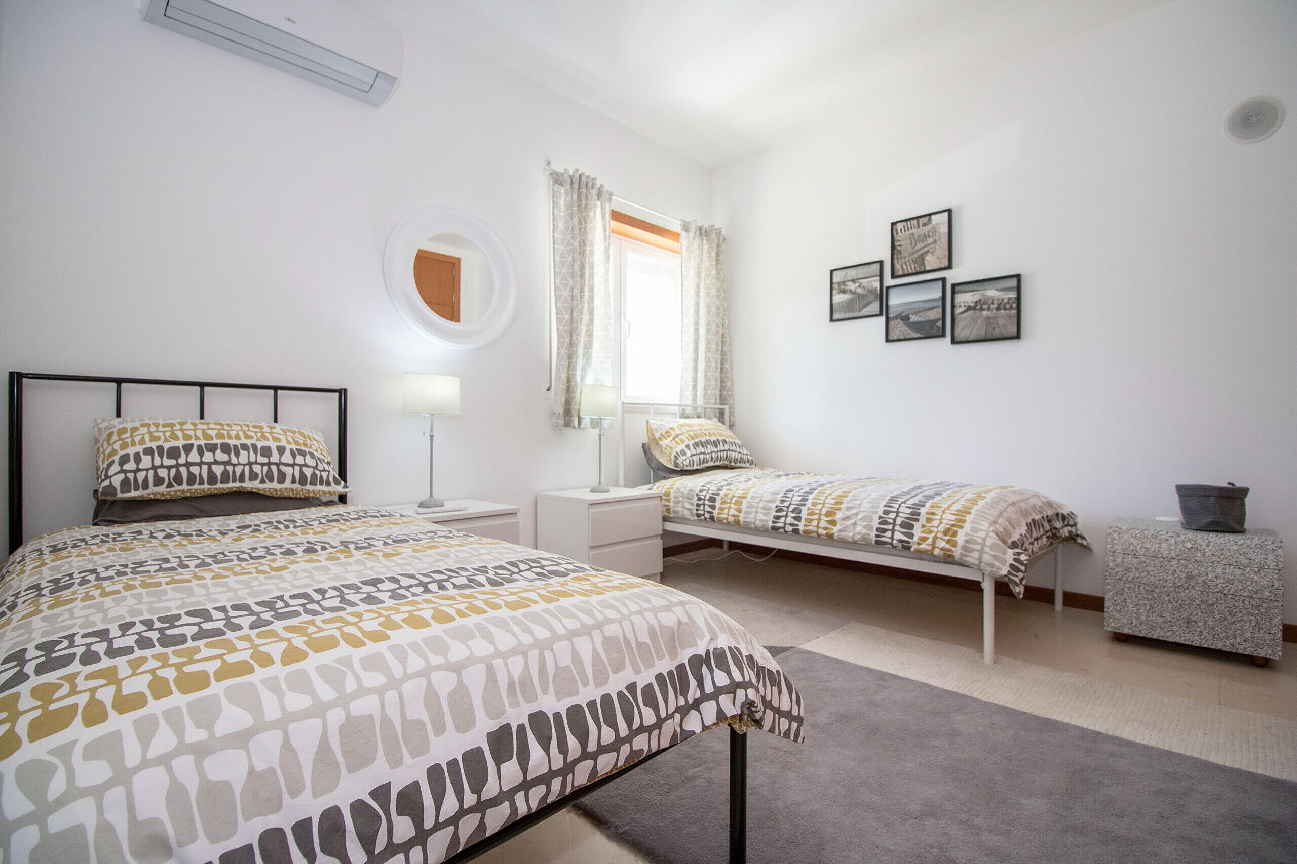 4 bedrooms, in-room safe, iron/ironing board, free WiFi