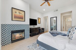 1 bedroom, iron/ironing board, Internet, bed sheets