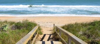 Beach Side complex B35 1 Bedroom 1 Bath with Heated Pool