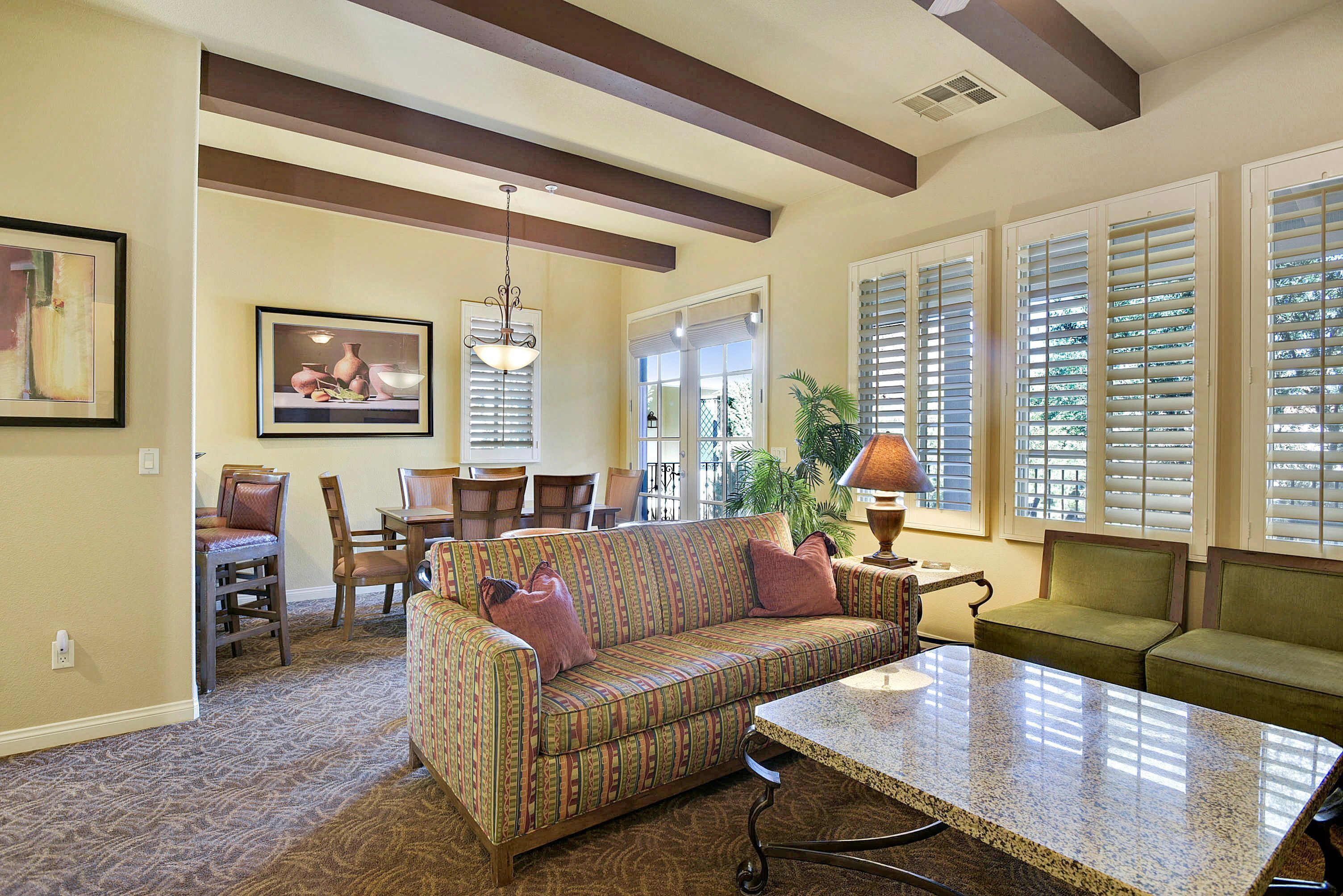 Luxurious Villa Overlooking Pool - Upstairs (C65-2)