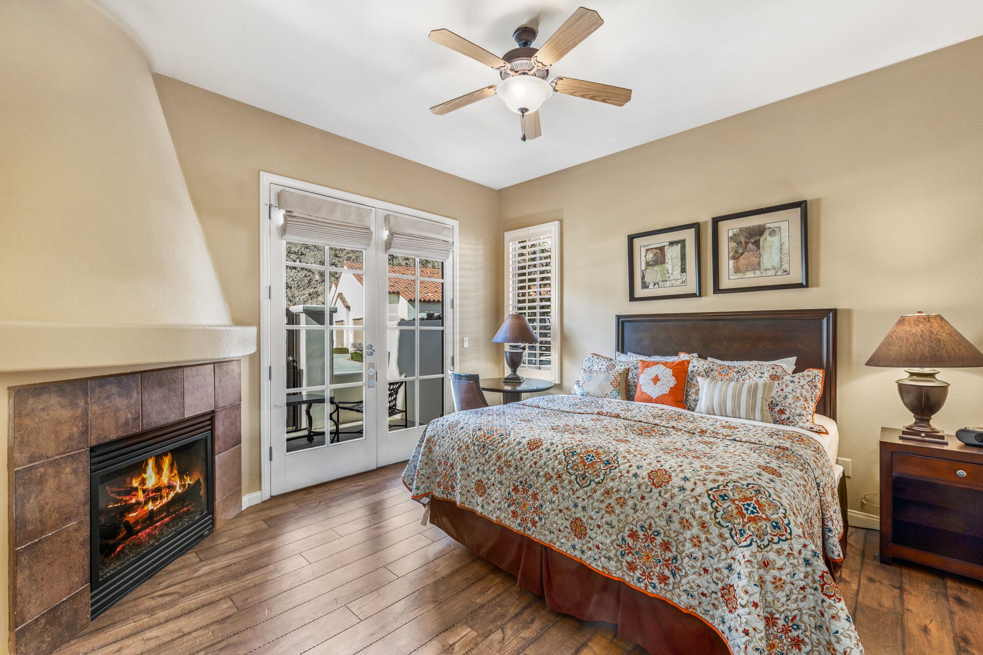 Poolside Villa 10 ft. from sparking pool & large spa - Ground Floor w/Garage (L62-2)