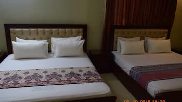 1 bedroom, in-room safe, iron/ironing board, WiFi