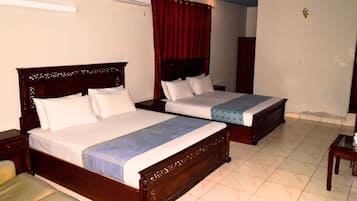 1 Schlafzimmer, Zimmersafe, Bügeleisen/Bügelbrett, WLAN