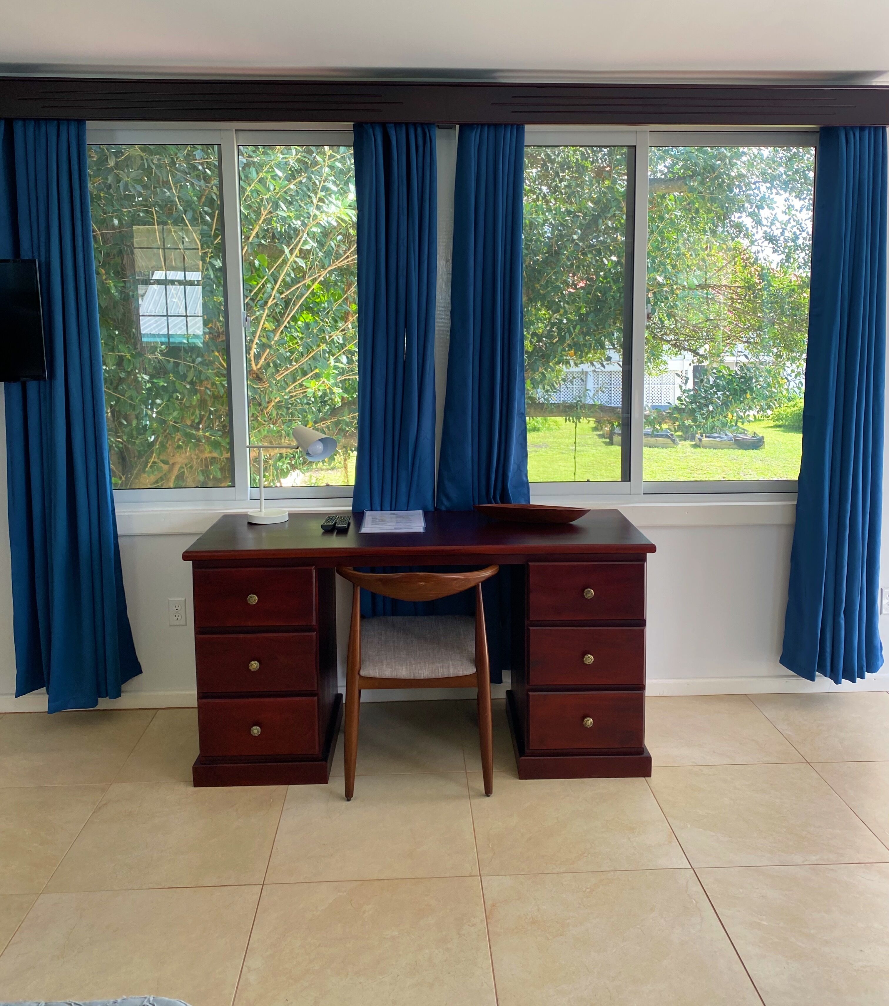 panoramic apartment, 2 double beds, non smoking, kitchenette | courtyard view