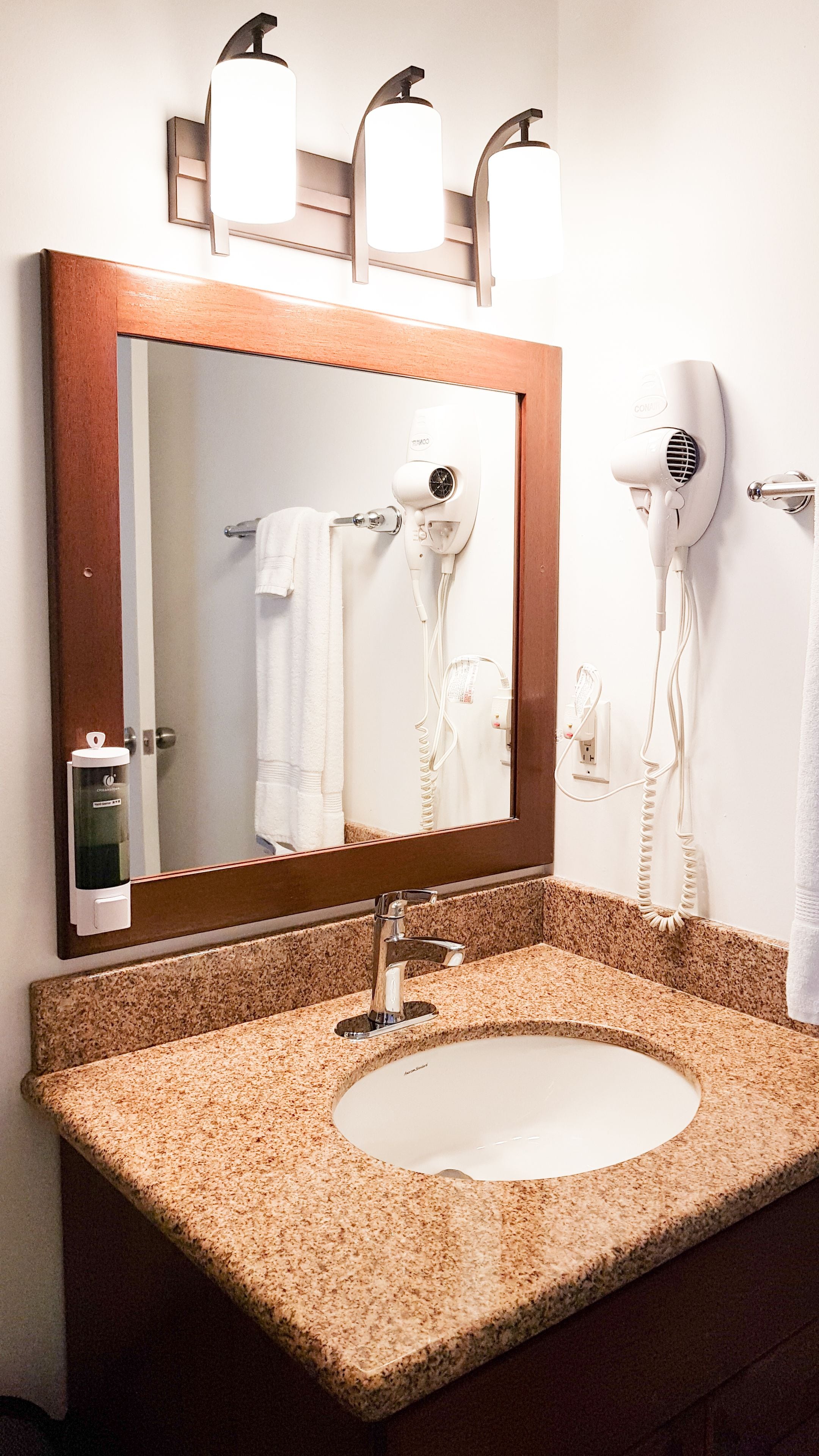 Harbour View Boutique Hotel & Yoga Retreat