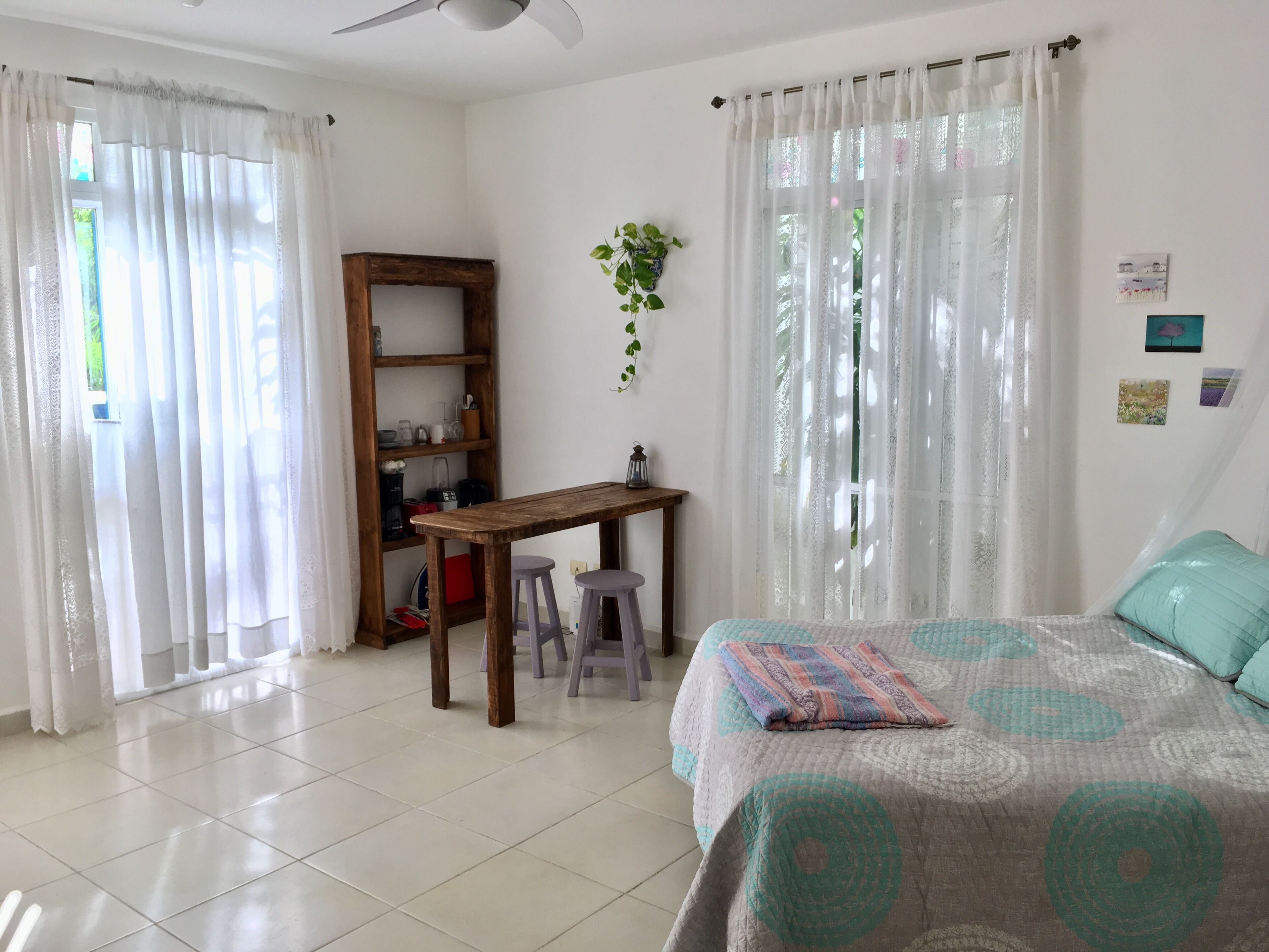 Cozumellow Studio. Beautiful, Cozy and Bright. Excellent location.