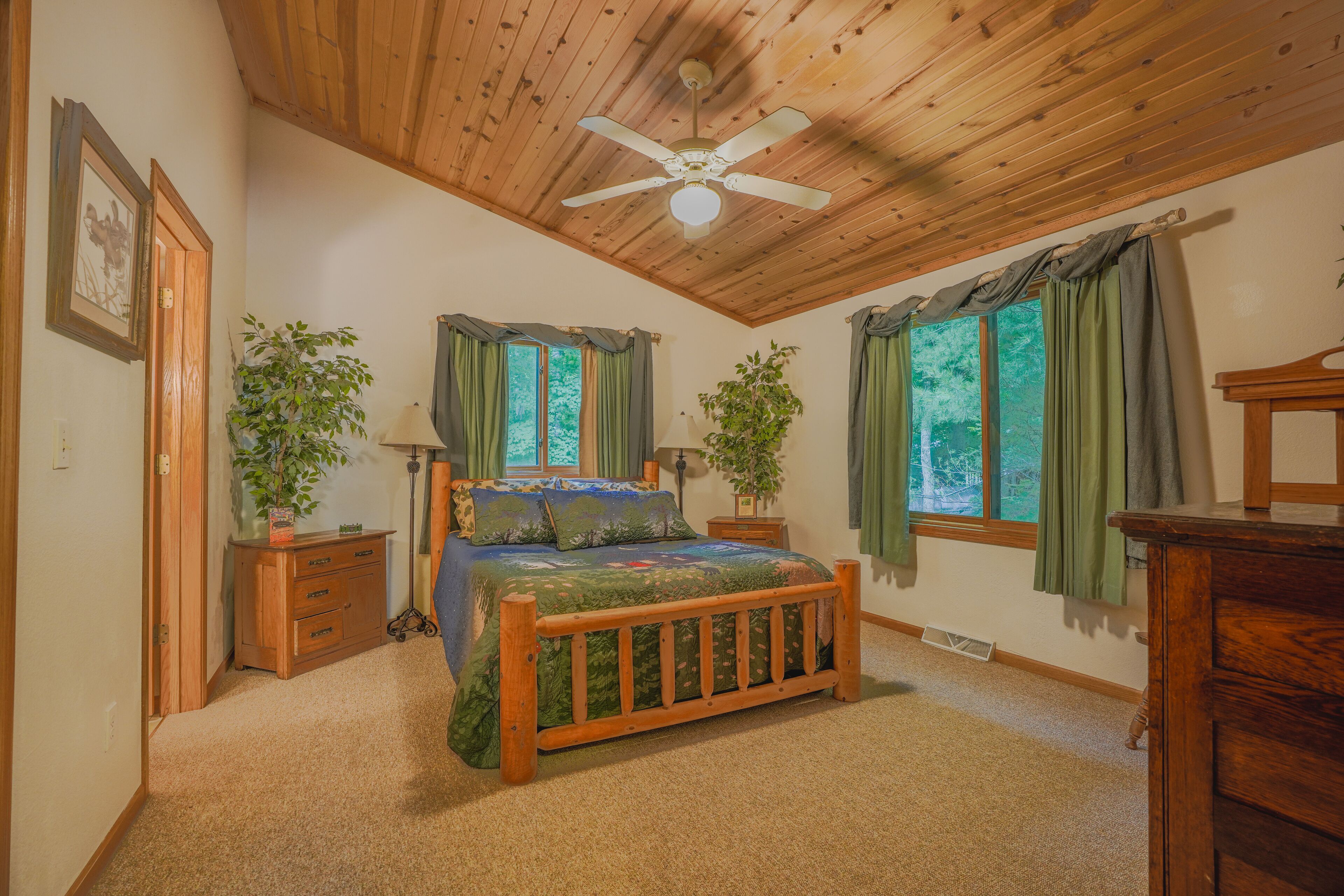 Cozy Lake Home Near Hayward! Close Trails, Fishing, Fun Await! 