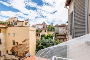 Property grounds - Apartment Cavourotto Terrace to rent in Florence by Mmega (Firenze)