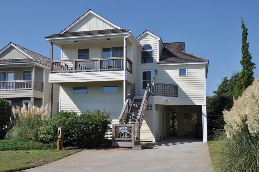 Marsh Links 15: Private hot tub, great neighborhood, Village Beach Club access.