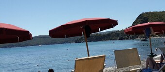 House with garden in quiet location with beautiful panoramic view