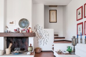 Nicht klassifiziertes Bild, 2 von 46, Schaltfläche