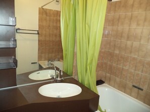 Ducha y bañera combinadas