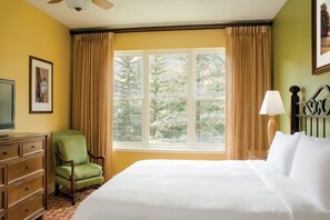 2 bedrooms, iron/ironing board, WiFi, bed sheets - Marriott Streamside Evergreen Vail, CO 2beds 2 baths  April 18- April 21th 2024 (Vail)