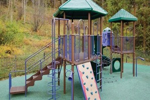 Children’s area - Marriott Streamside Evergreen Vail, CO 2beds 2 baths  April 18- April 21th 2024 (Vail)