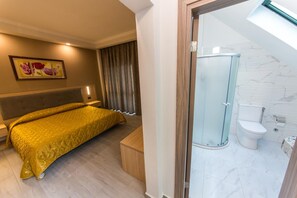 Minibar, insonorizzazione, ferro/asse da stiro, Wi-Fi gratuito