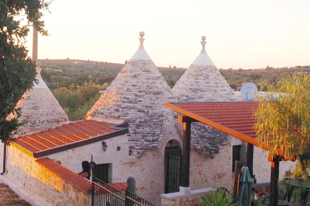 House - detached villa with large garden between Alberobello and Monopoli