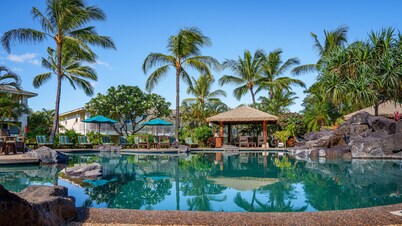 Ko Olina Resort Beach Oasis-  Ground Floor 2 bedroom Condo, Near Pool, sleeps 4