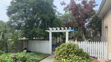 Enceinte de lâhĂ©bergement