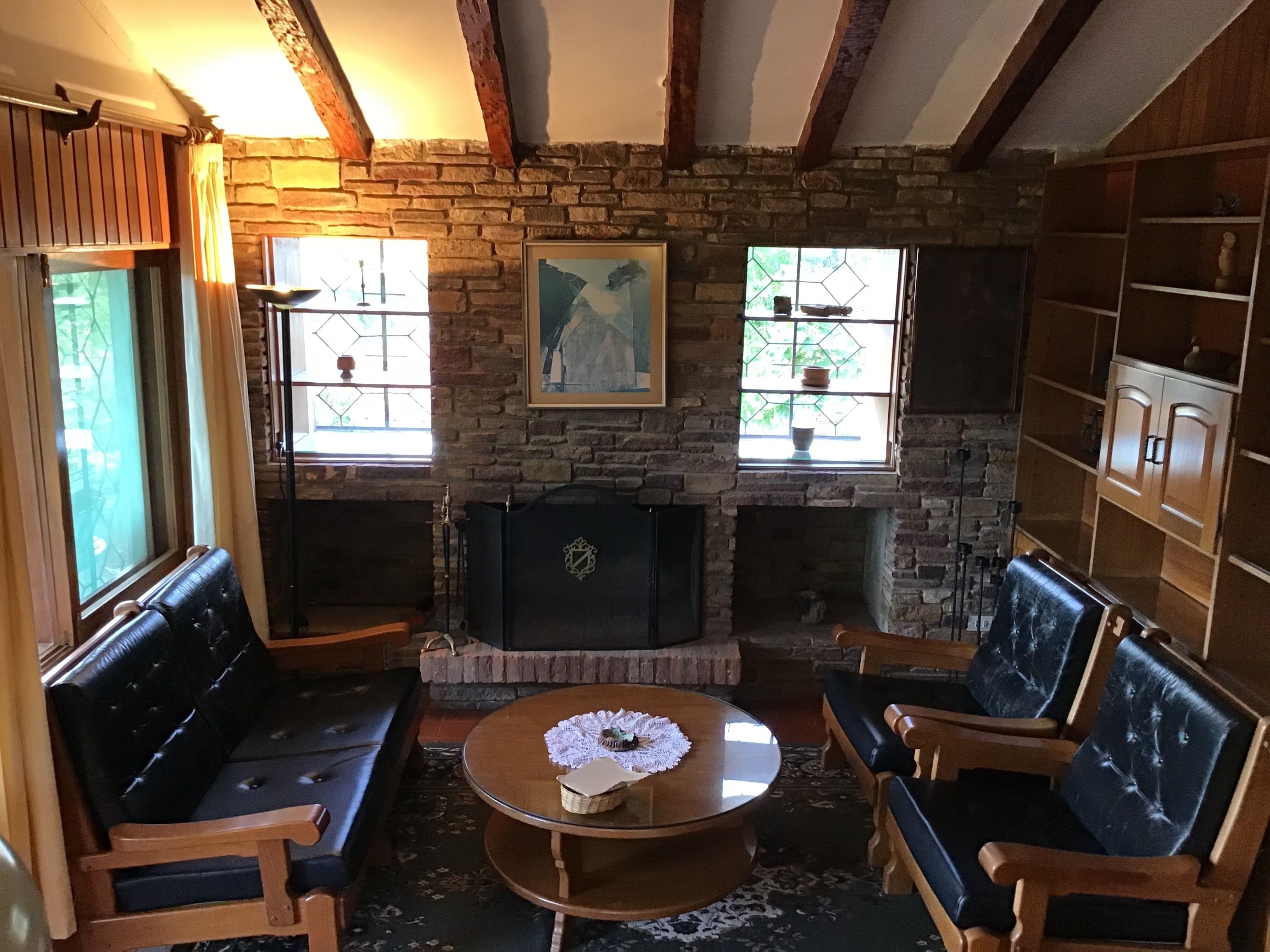 Cabin 1  | Living room | TV