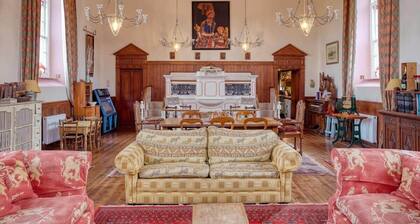 Historic Chapel, Great Facilities nr Beaches