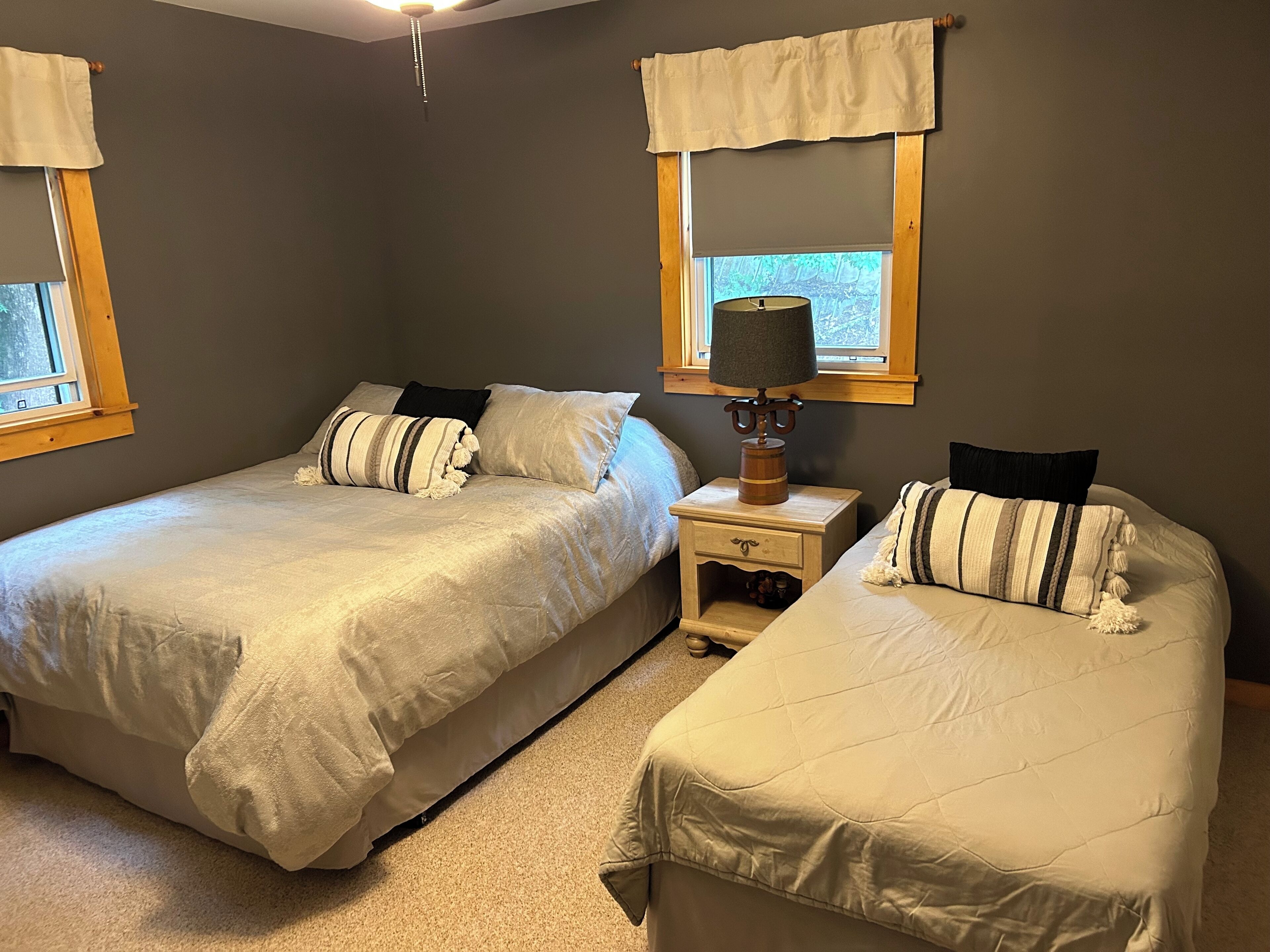 3 Bedroom Cottage on Lake Memphremagog