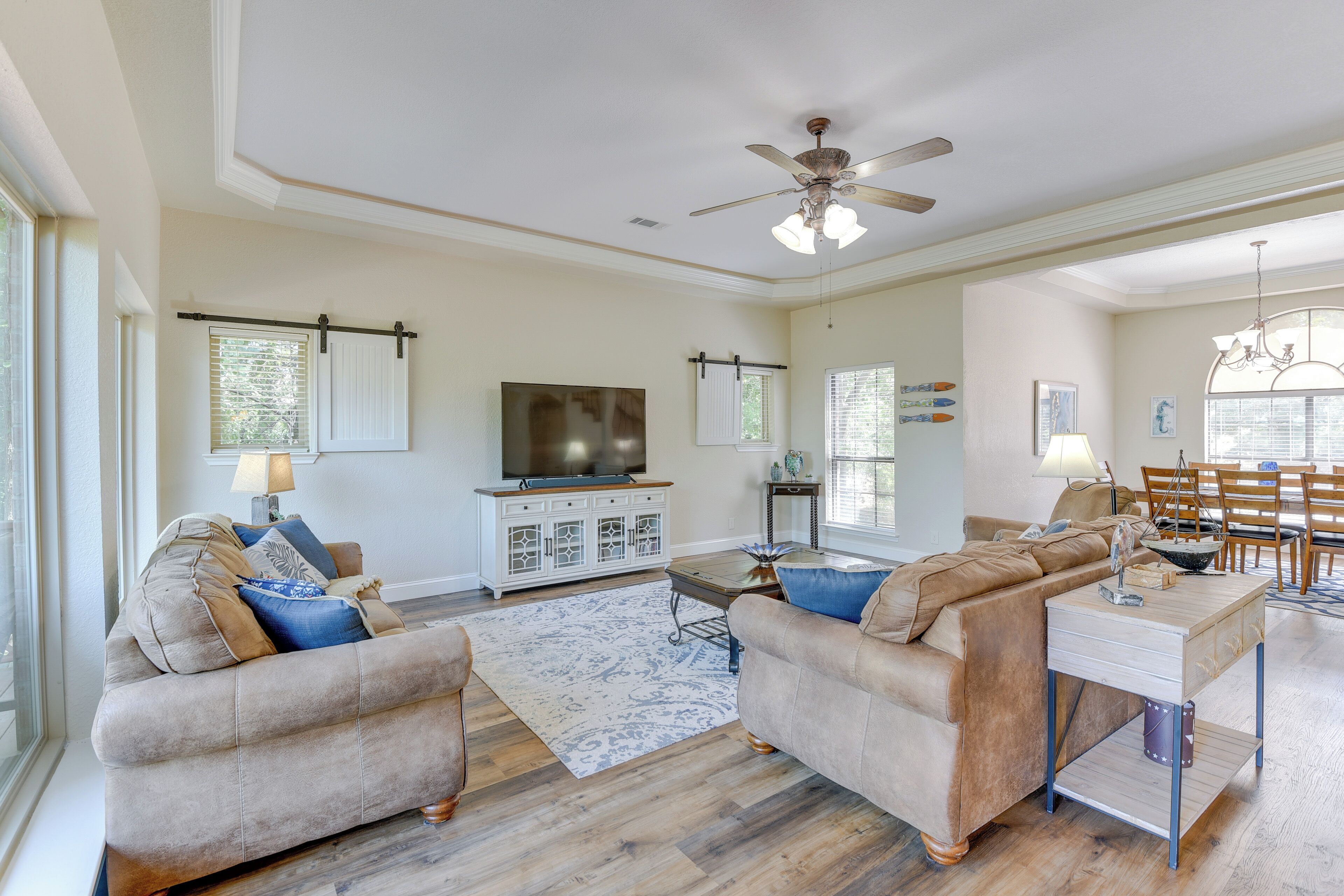 Waterfront Granbury Home w/ 3 Decks & Lake Access!