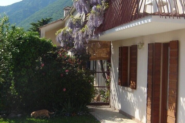 Casa Alba - view from east
