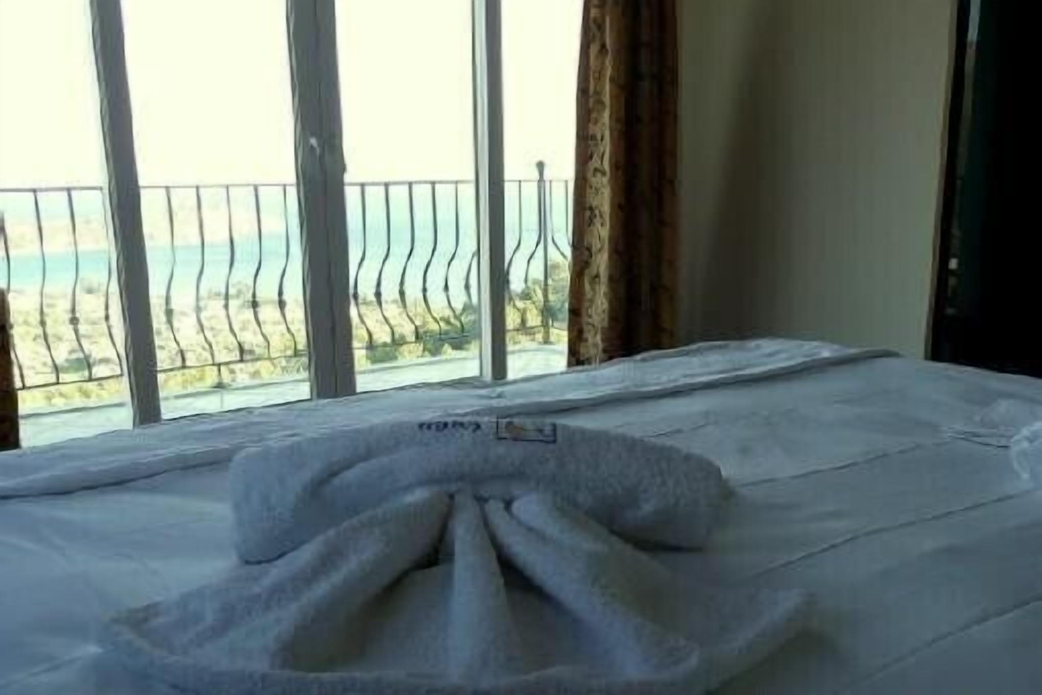 Luxury Villa close to beach with stunning seaview