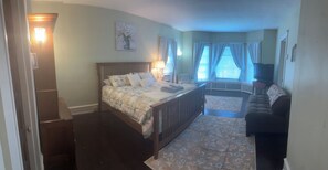 7 bedrooms, iron/ironing board, WiFi, bed sheets