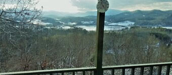A Little Slice of Smokey Mtn. Heaven - with WIFI