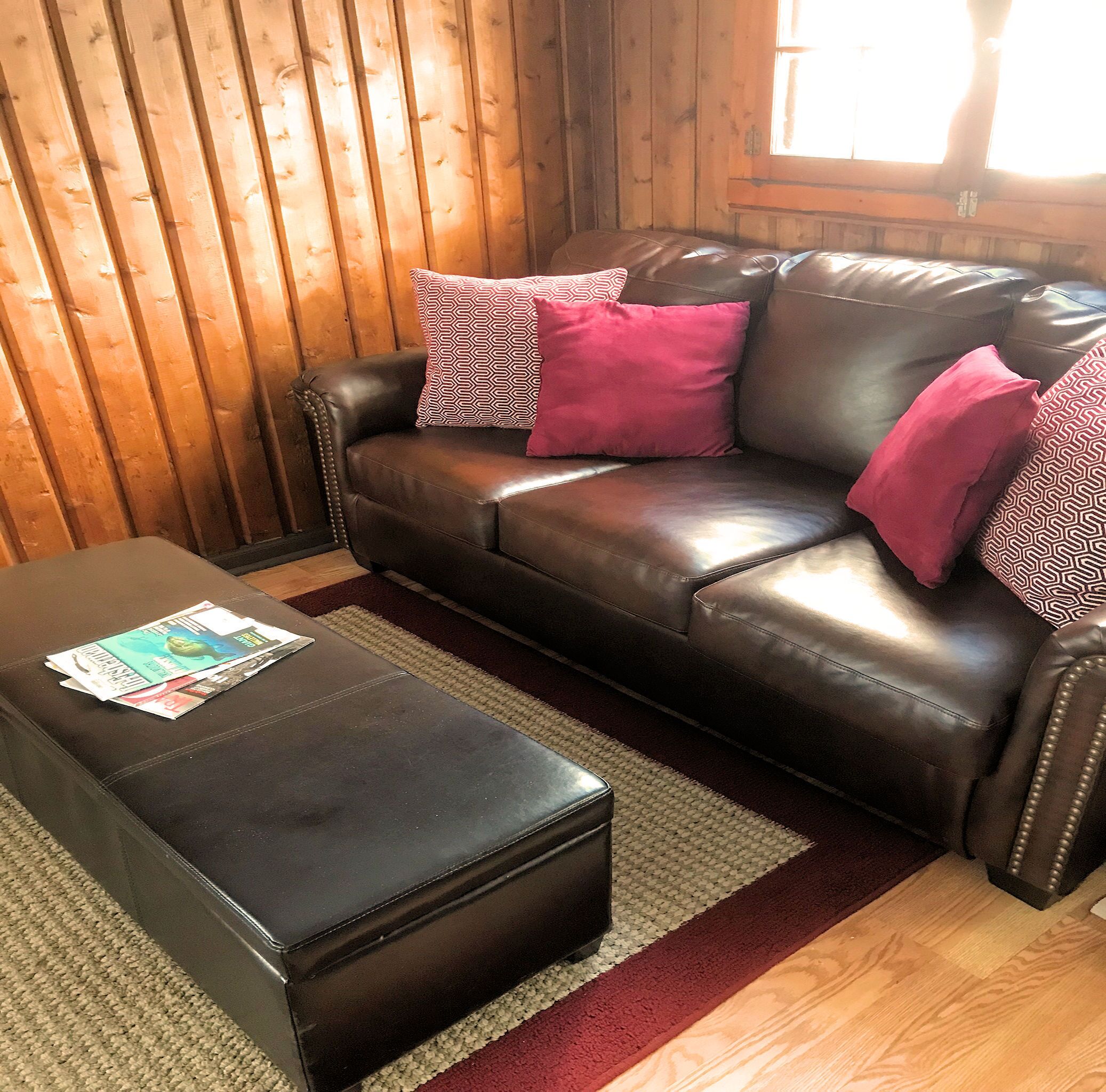 Affordable, Lake Front Log Cabin - Cabin 3