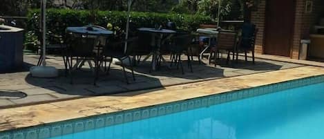 Piscine extérieure