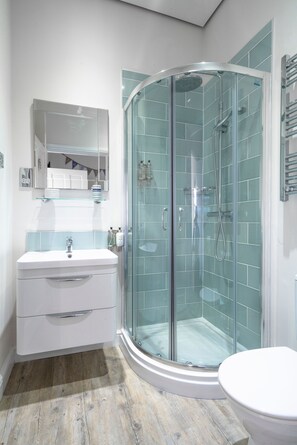 Haartrockner, Handtücher