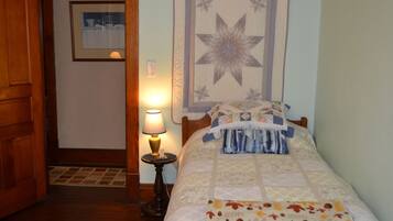 3 dormitorios, escritorio, tabla de planchar con plancha y wifi gratis