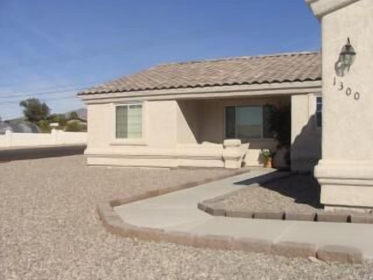 Winter Guest House Available November thru April. 