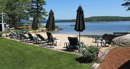 Järven mökki Gilmore Campsillä Kezarin järvellä