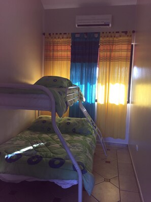 5 bedrooms, in-room safe, iron/ironing board, WiFi