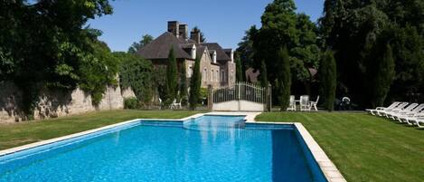 Indoor pool, outdoor pool