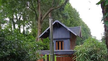 Enceinte de lâhĂ©bergement