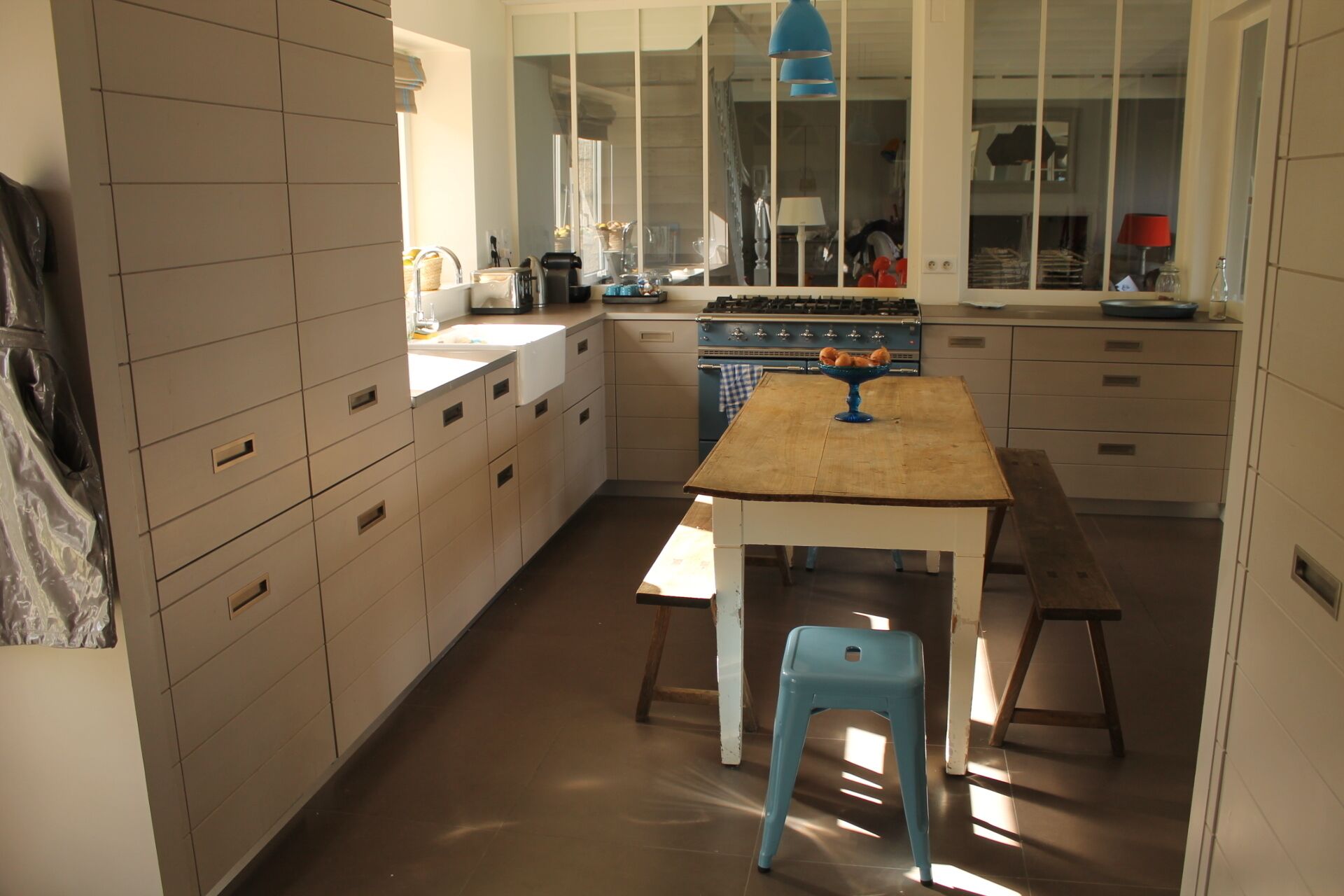 Fabulous Villa overlooking the sea, private escallier on a beach ...