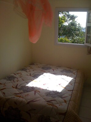 2 bedrooms, WiFi, bed sheets - Bottom of villa for rent in diamond (F3) (Diamant)