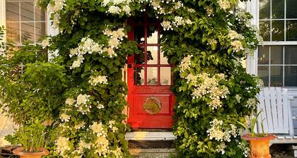 Historic Catskill Mountains Grand House