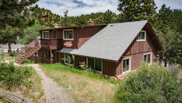 Exterior - Estes Park Adventure Hostel (Estes Park)