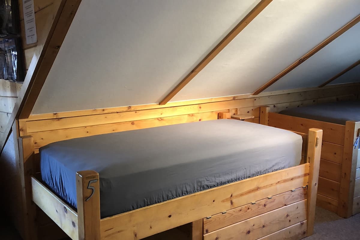 Bed #5 | Living area