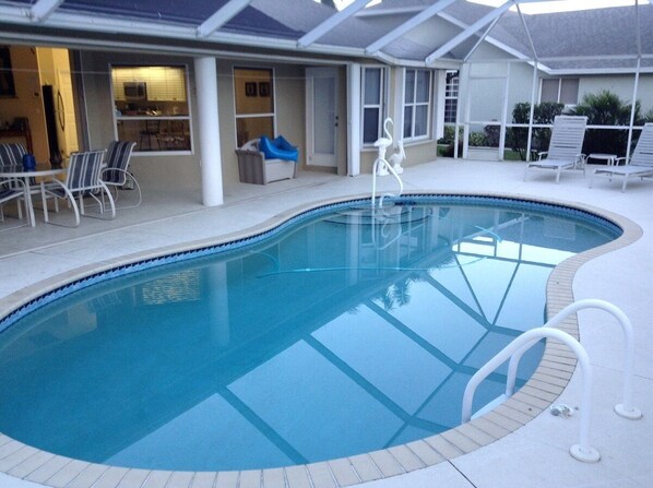 Ulkouima-allas, lämmitetty uima-allas