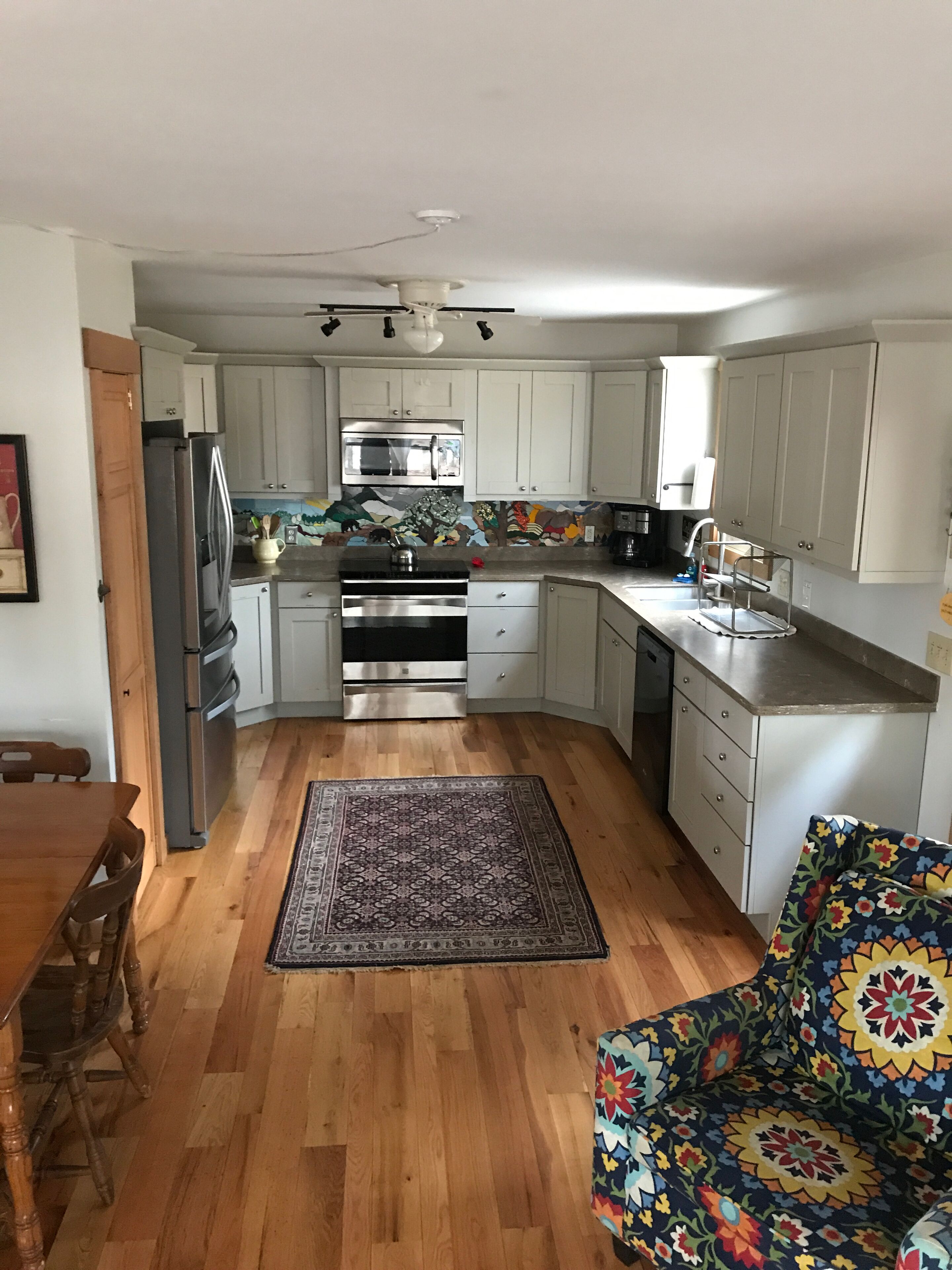 Bikers paradise! Adjacent to Dupont State Park and REEB!!!