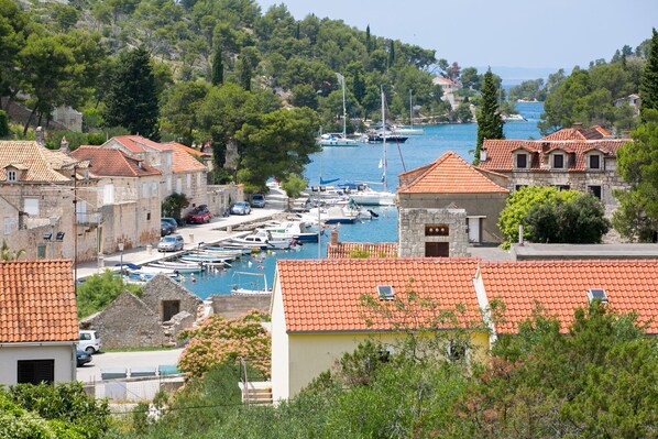 Exterior - Villa with private pool, BBQ and harbour view (2 kayaks/2 supboards) (Lozisca)