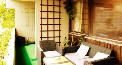 Directly in the center, 64sqm, with balcony.