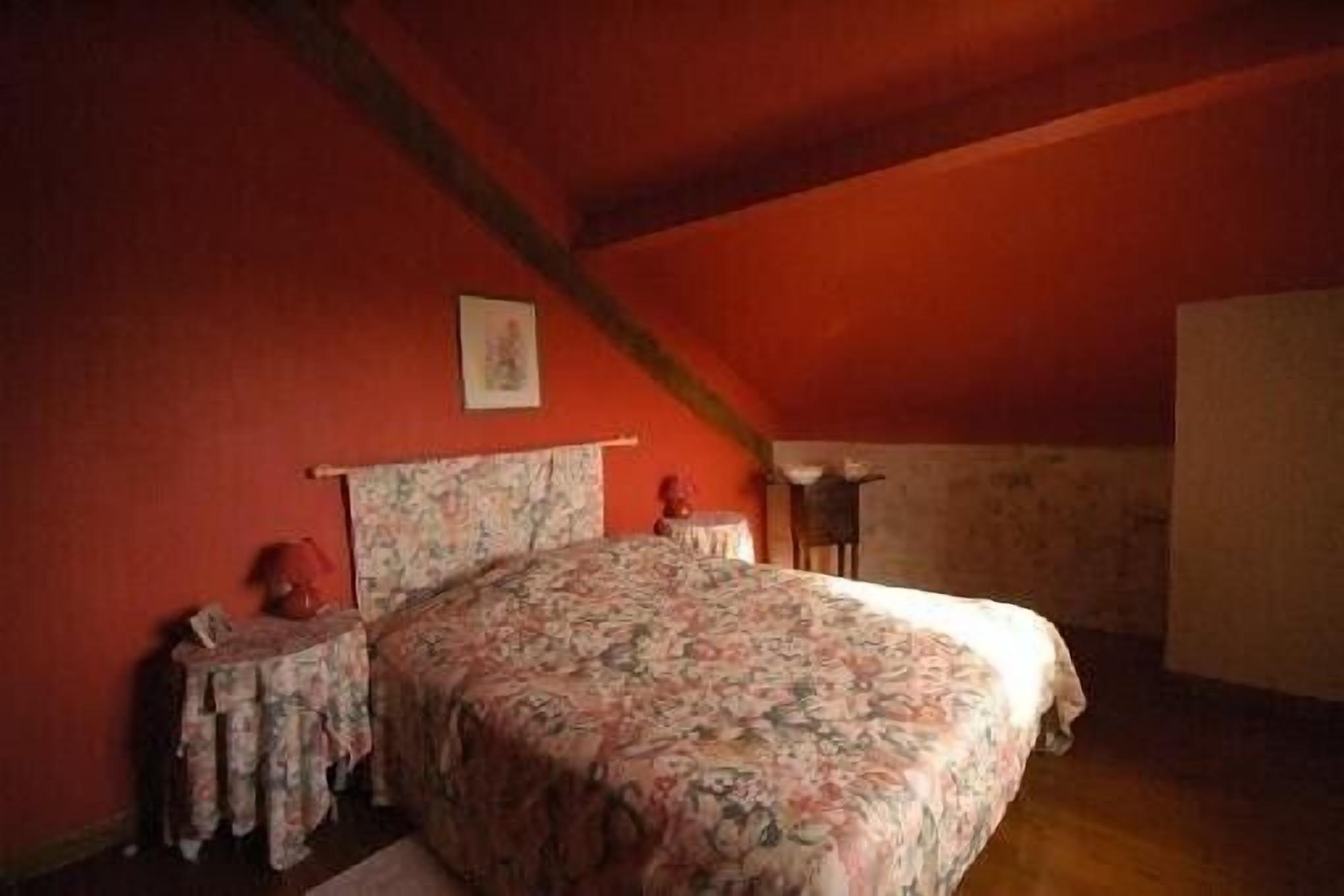 Barn, very comfortable, for 8 people between Montcuq and Lauzerte
